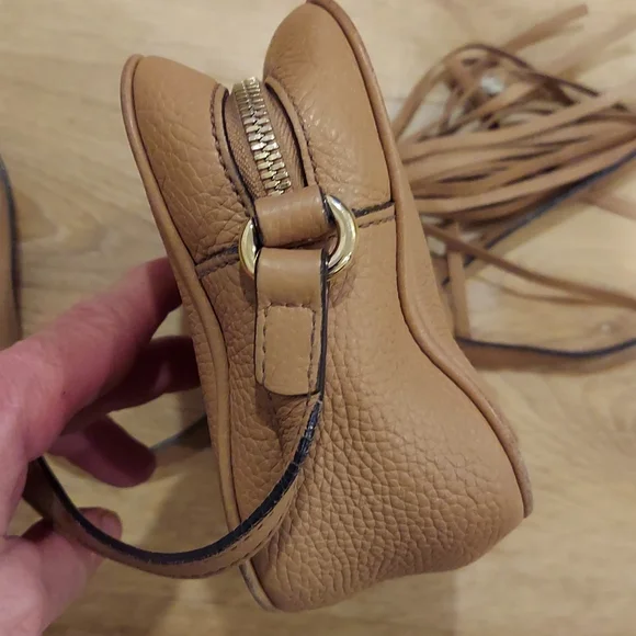 Gucci Tan Leather Crossbody Bag - Picture 5 of 16
